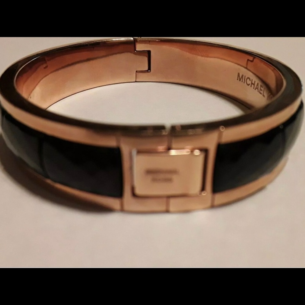 MK bangle - Picture 2 of 2